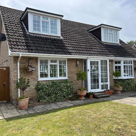 No 64 Bed And Breakfast Lymington Extérieur photo